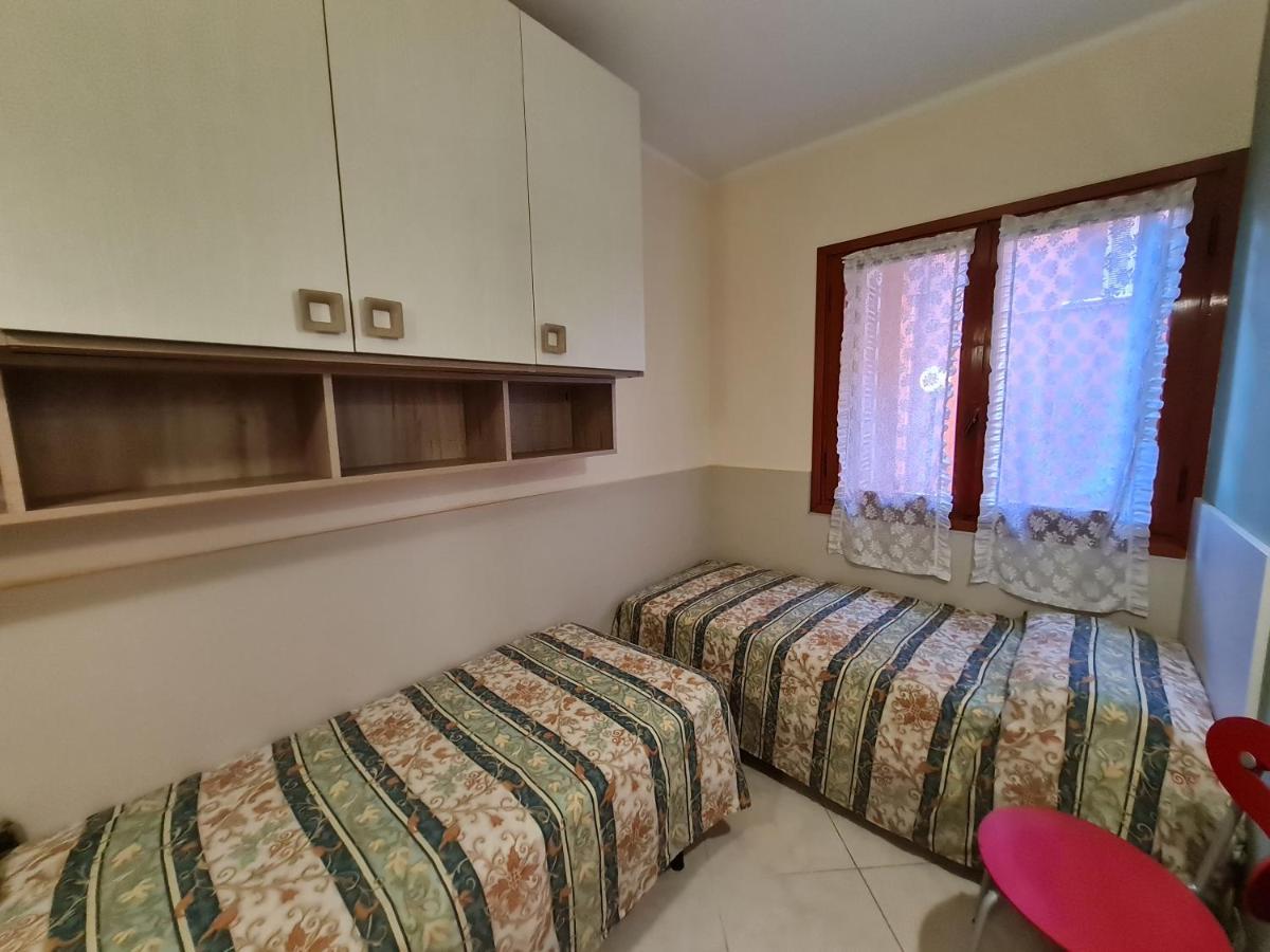 Easy Apartments Peschiera Peschiera del Garda Exterior photo