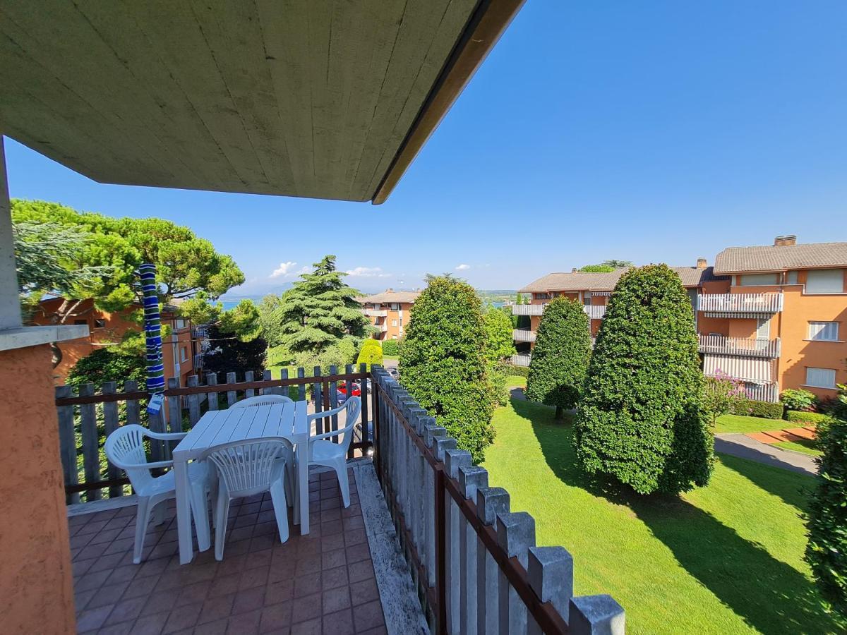 Easy Apartments Peschiera Peschiera del Garda Exterior photo